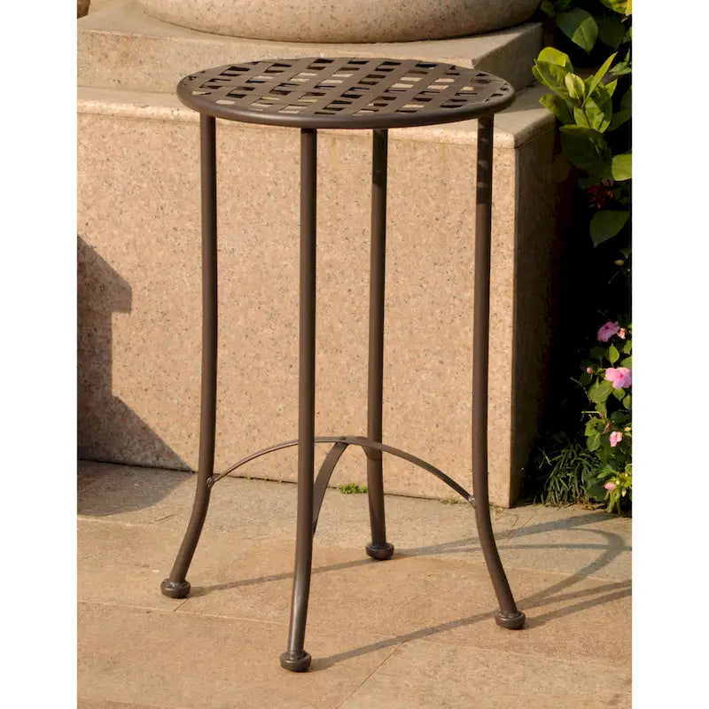 Table d'appoint de patio Mandalay de 16 pouces