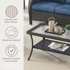 Table basse d'extérieur en osier avec plateau en verre