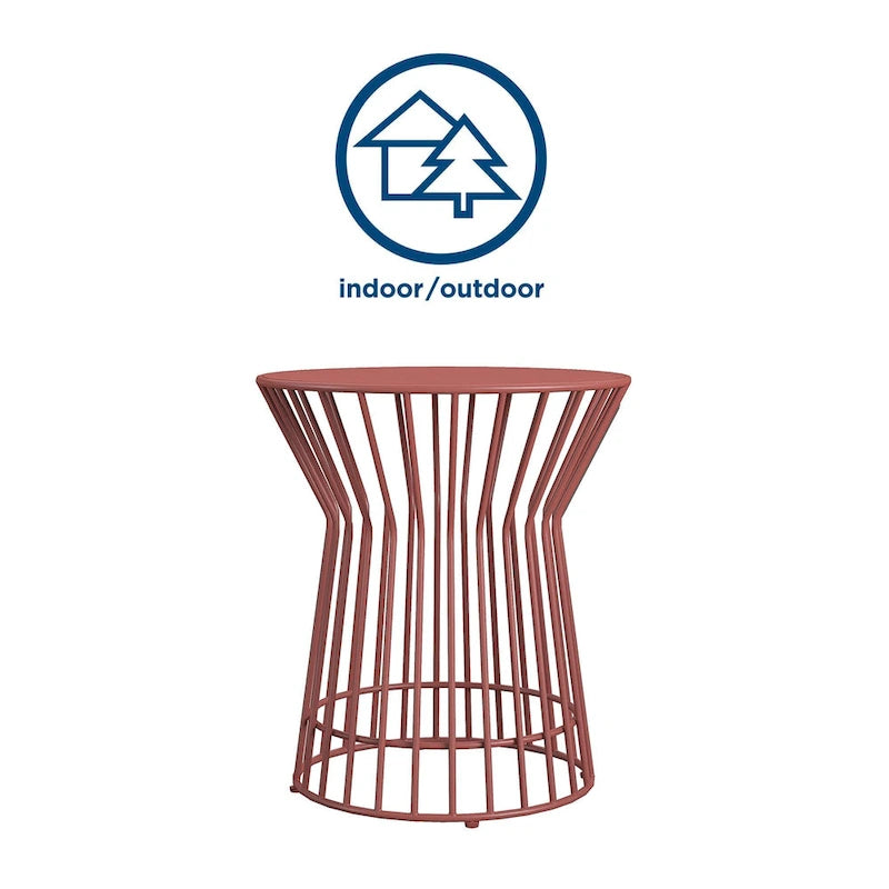 Table d'appoint Roberta de la collection Novogratz Poolside Gossip, utilisable en intérieur comme en extérieur