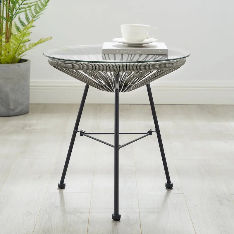 Table d'appoint de patio Corvus Sarcelles en osier tressé moderne avec plateau en verre