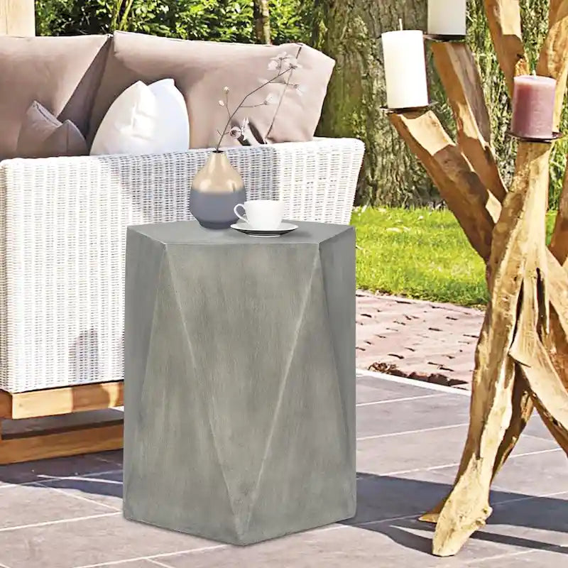 Table d'appoint hexagonale Adeco moderne en béton pour l'intérieur et l'extérieur