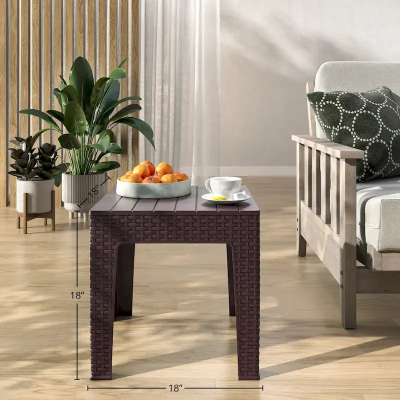 Table d'appoint d'extérieur en résine Trillia