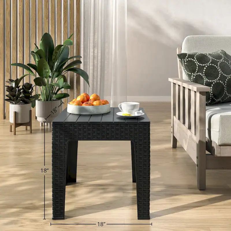 Table d'appoint d'extérieur en résine Trillia
