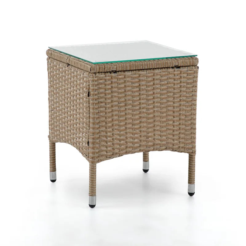 Table d'appoint d'extérieur compacte Zaara en osier et verre par M&L Co.