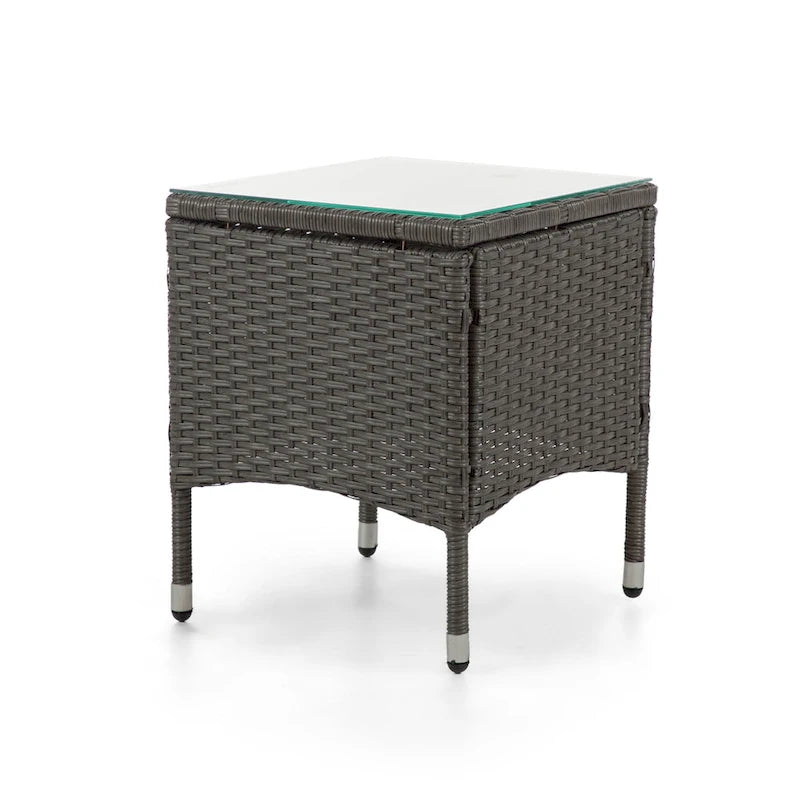 Table d'appoint d'extérieur compacte Zaara en osier et verre par M&L Co.