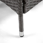 Table d'appoint d'extérieur compacte Zaara en osier et verre par M&L Co.