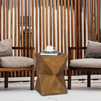 Table d'appoint d'extérieur moderne Adeco en béton