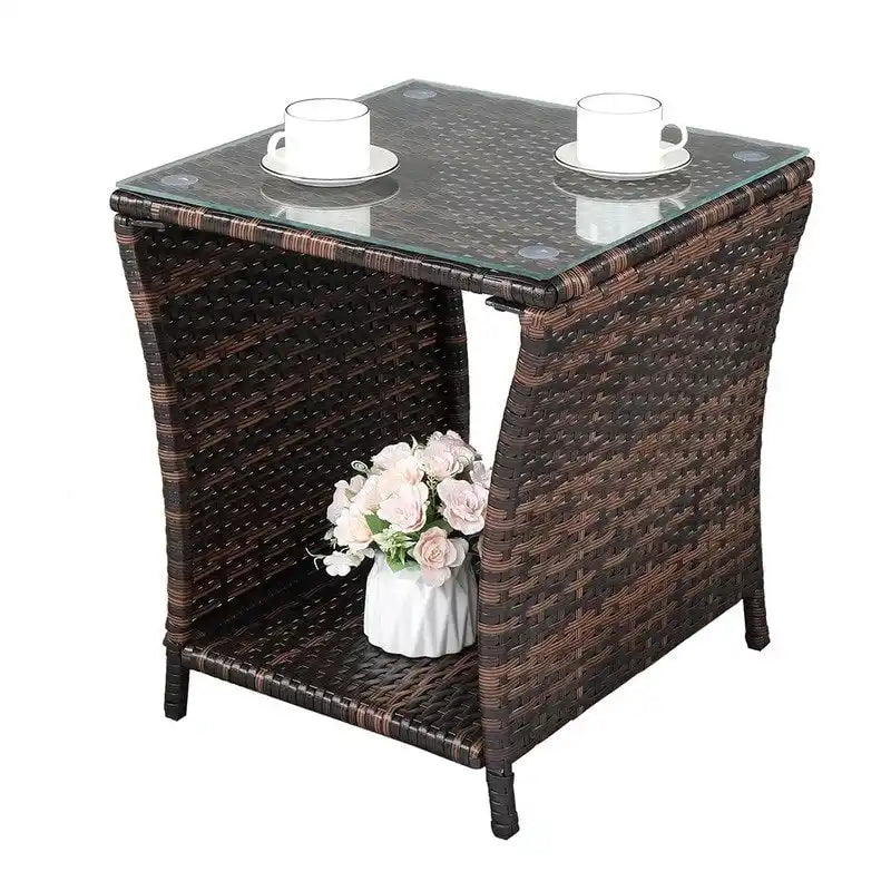 Table d'appoint en rotin pour patio