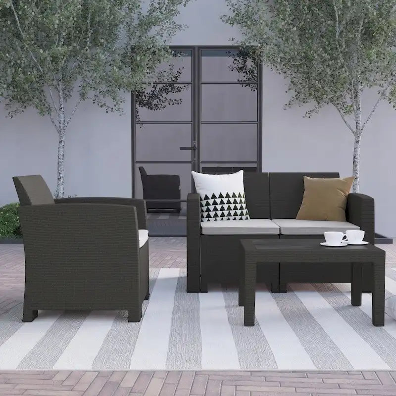 Ensemble 4 pièces de chaises, causeuse et table d'extérieur en rotin synthétique - 27P x 26,75 - 47L x 30H
