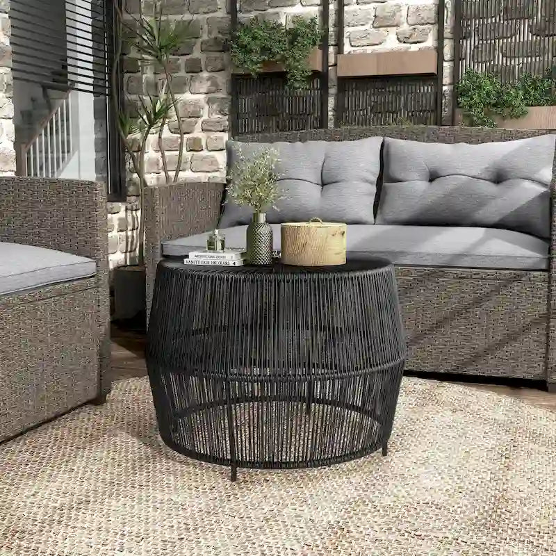 Table basse ronde d'extérieur bohème Alia Coastal Natural 22 pouces en rotin par M&L Co.