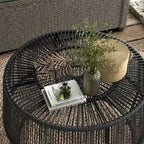 Table basse ronde d'extérieur bohème Alia Coastal Natural 22 pouces en rotin par M&L Co.