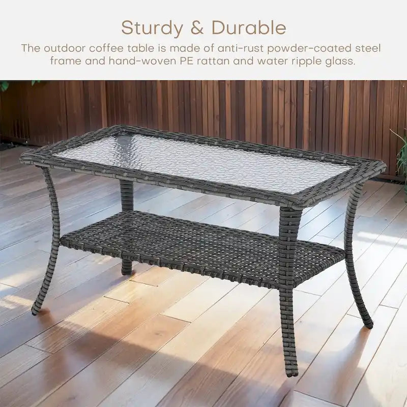 Table basse de patio en rotin