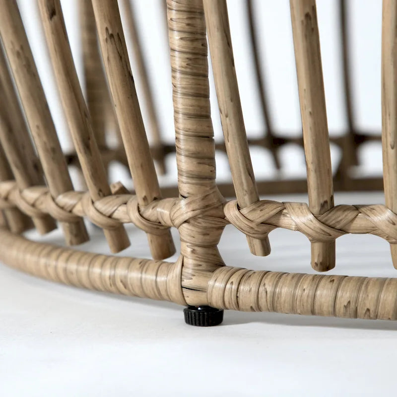 Table basse ronde d'extérieur Hunter Boho Natural de 22 pouces avec plateau en verre trempé de 5 mm par M&L Co.