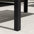 Table basse de patio Outsunny, table d'appoint d'extérieur rectangulaire avec cadre en acier et plateau à lattes pour jardin