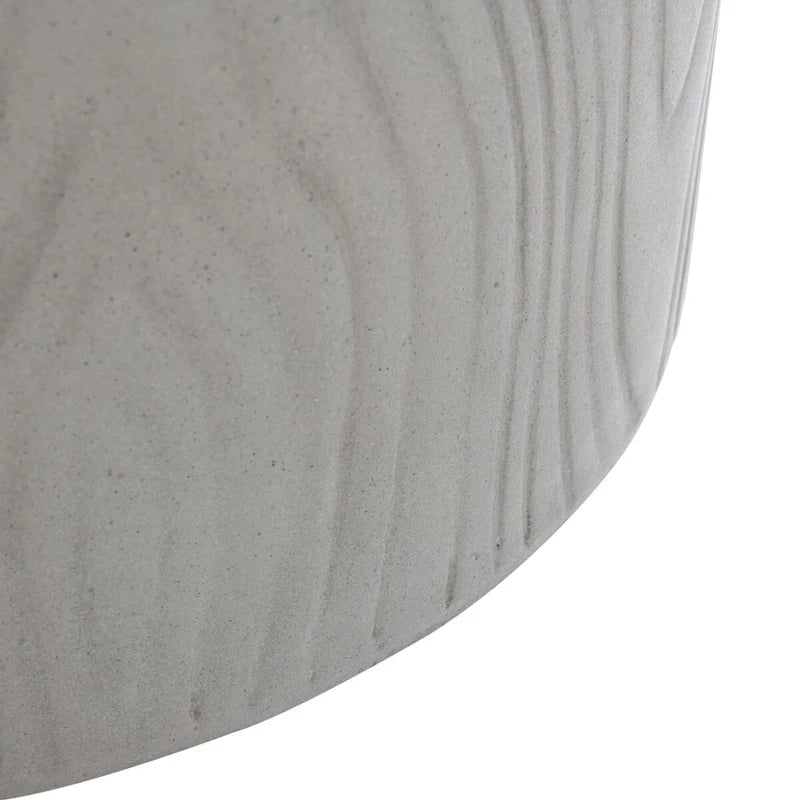 Table d'appoint d'intérieur/extérieur en béton Safavieh Reasilvia Trunk (gris foncé) - 14.9 x 14.9 x 16.5 - 15Wx15Px17H