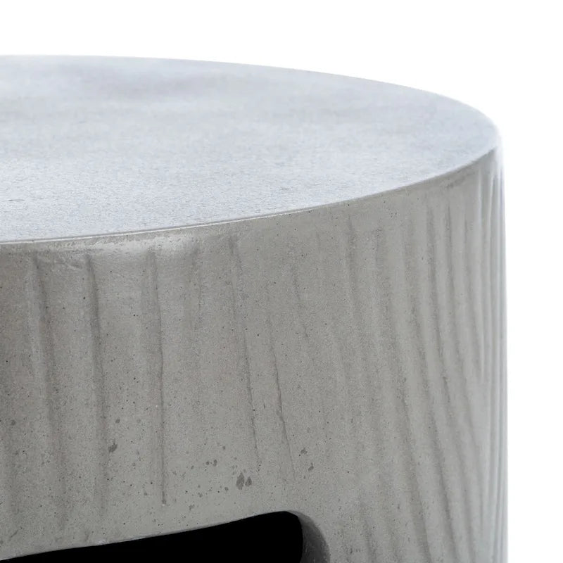 Table d'appoint d'intérieur/extérieur en béton Safavieh Reasilvia Trunk (gris foncé) - 14.9 x 14.9 x 16.5 - 15Wx15Px17H