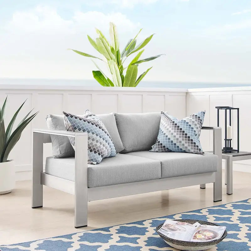 Causeuse d'extérieur Shore en aluminium avec tissu Sunbrella