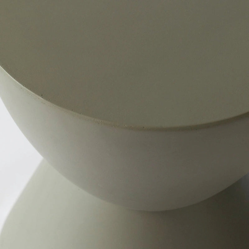 Table d'appoint ronde de 14 po en Fiberstone - Table d'appoint moderne pour intérieur et extérieur