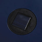 Table d'appoint d'intérieur/extérieur en fer Danya avec lumière solaire et batterie intégrée par Christopher Knight Home