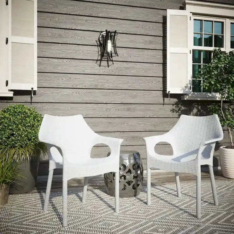 Chaises d'extérieur en résine plastique Cambridge (lot de 2)