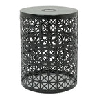 Table d'appoint d'intérieur/extérieur en fer Assisi avec lumière solaire par Christopher Knight Home