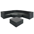Ensemble de patio modulable réversible en osier d'extérieur 7 pièces avec table, coussins et oreillers - 94,1 x 94,1 po