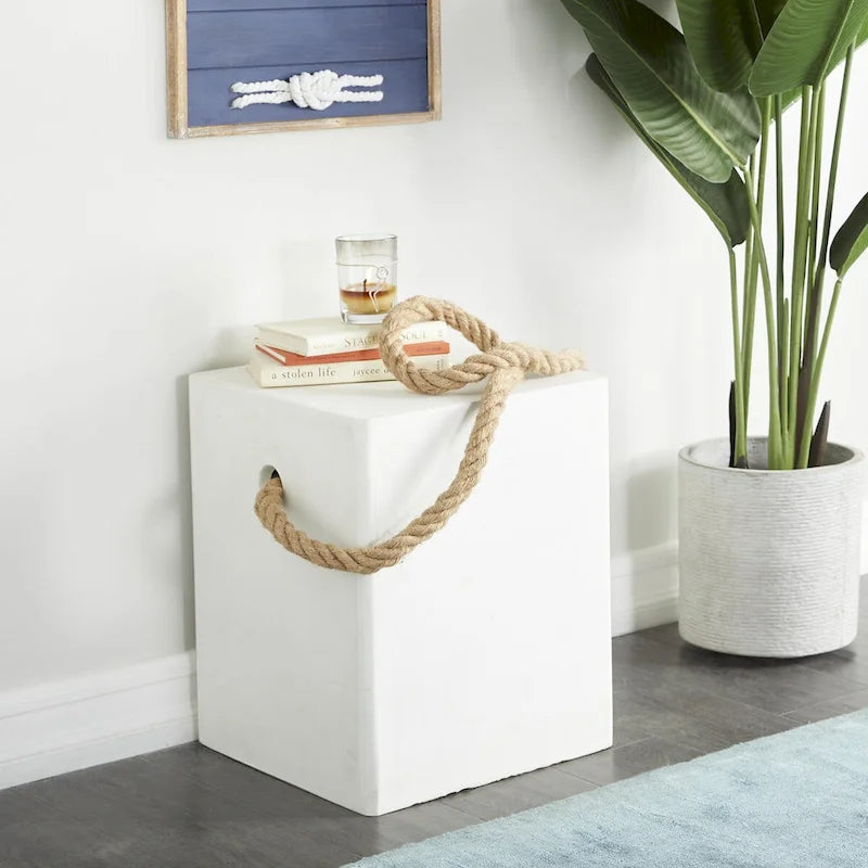 Table d'appoint d'extérieur légère en oxyde de magnésium avec poignée en corde - Noir ou blanc - Roche River Decor
