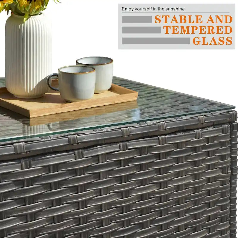 Table basse d'extérieur XIZZI en rotin et osier avec plateau en verre