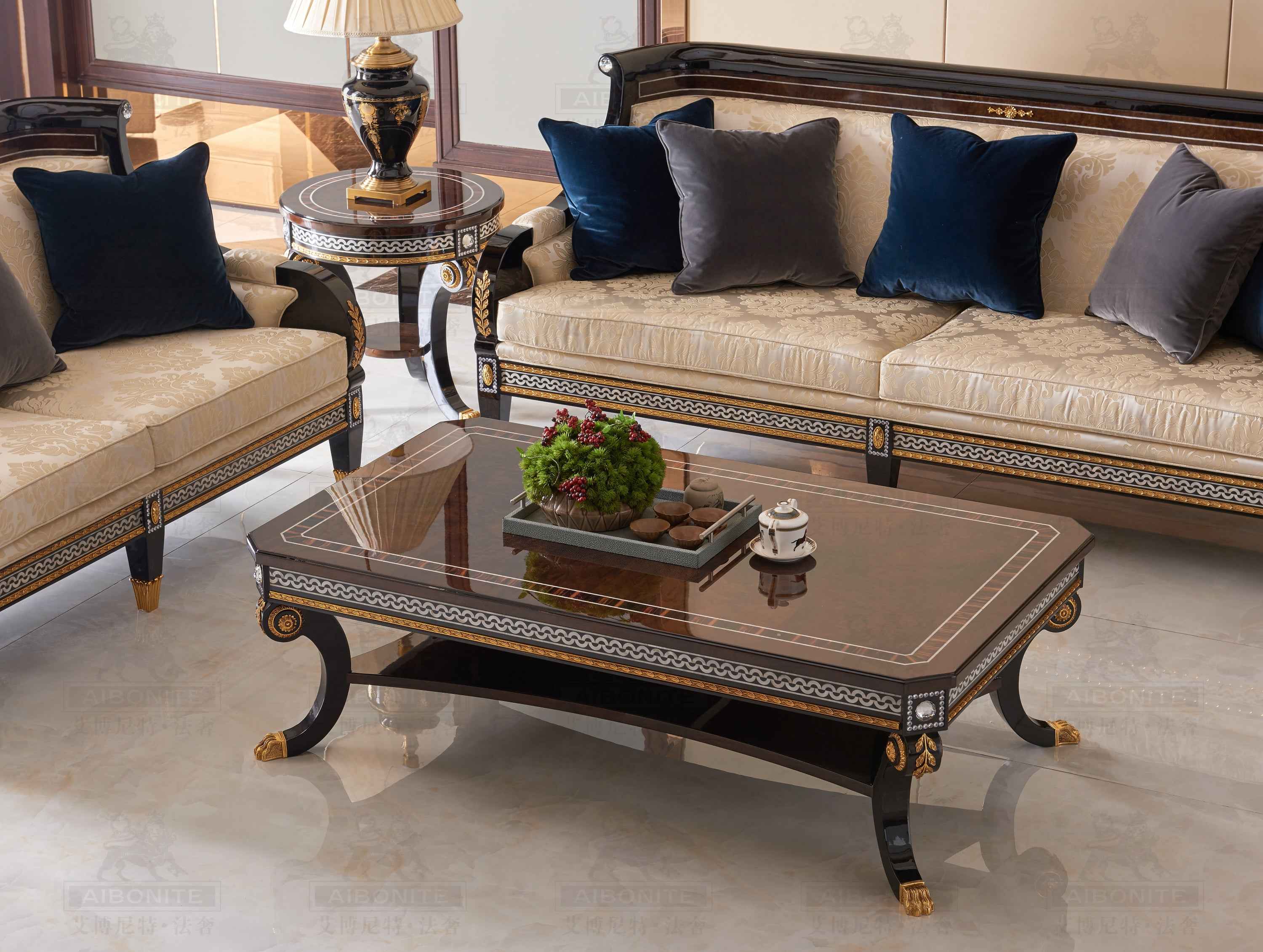 Table basse carrée pour salons et décors modernes