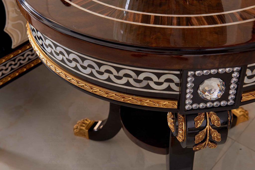 Table d'appoint ronde pour intérieurs contemporains