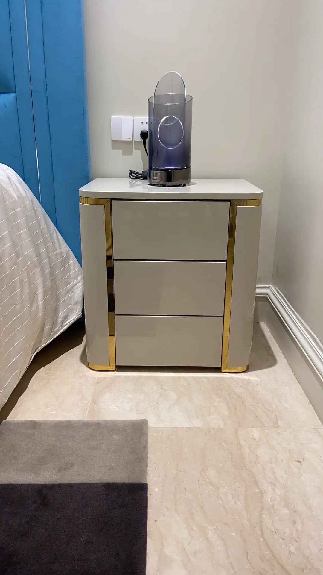Table de chevet moderne avec tiroir pour chambre à coucher