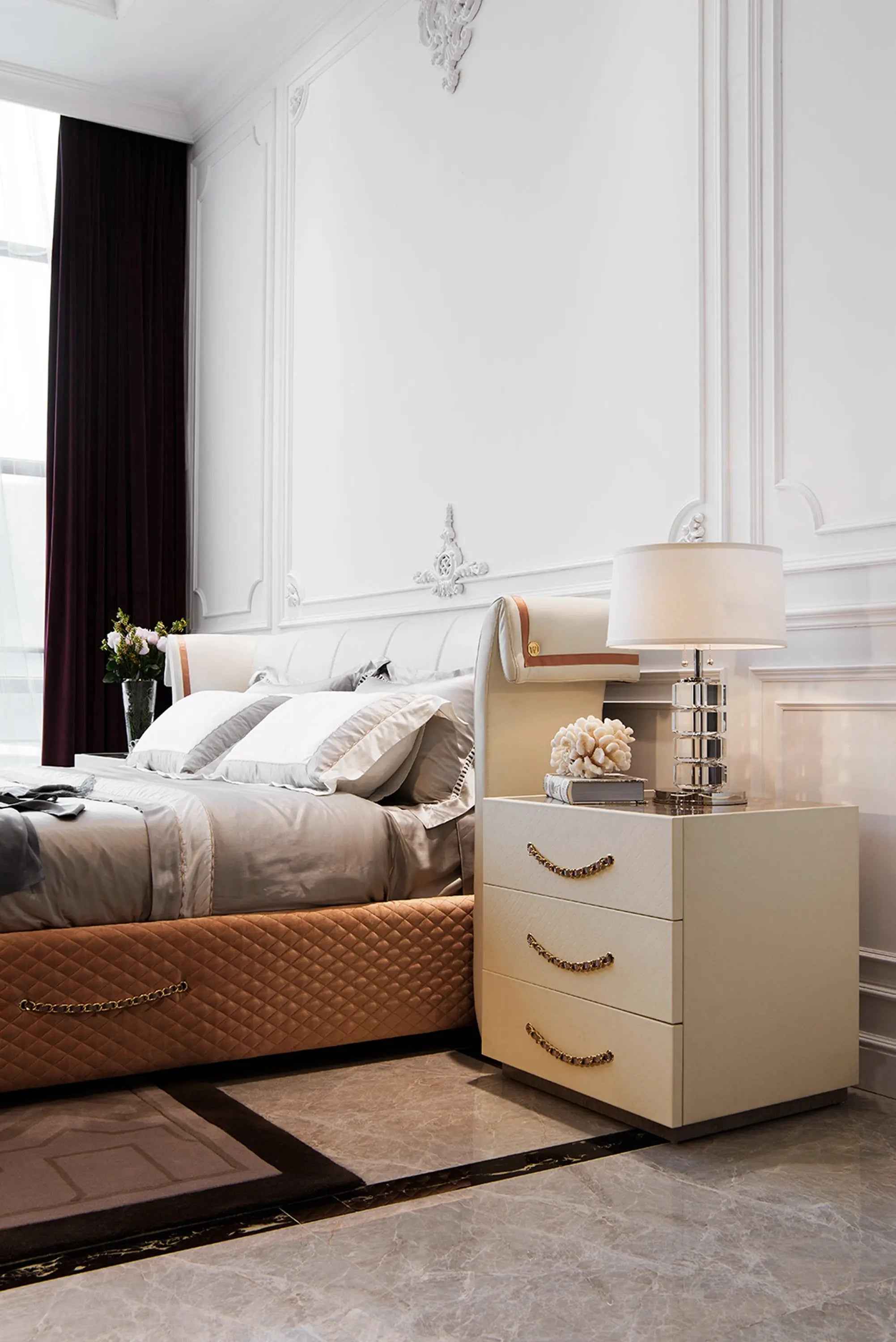 Table de chevet en bois de luxe léger pour chambres élégantes