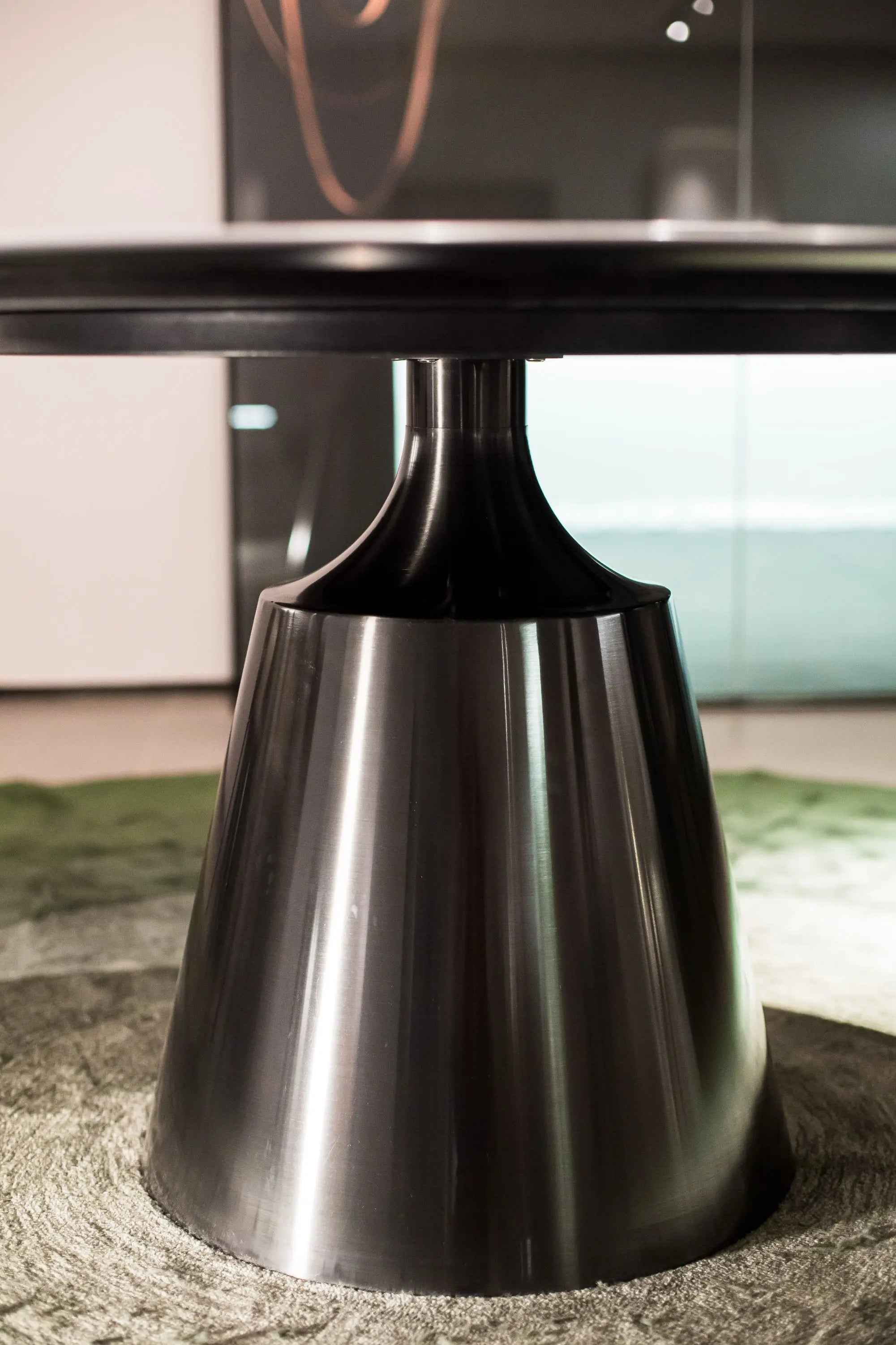 Table à manger moderne et élégante pour la maison