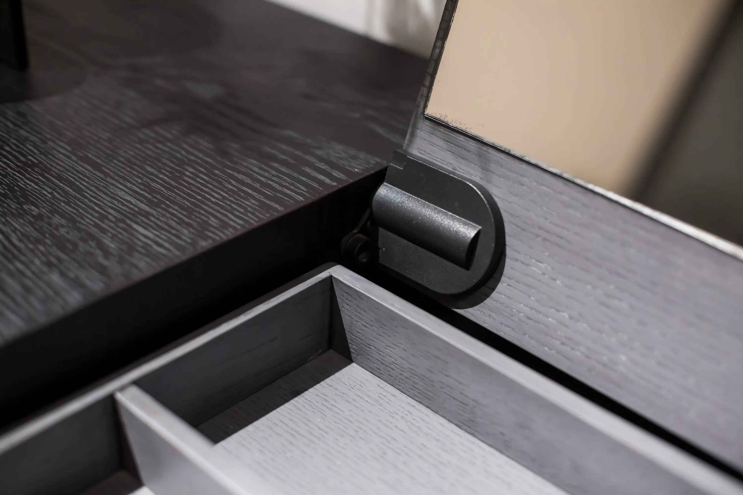 Coiffeuse moderne et élégante pour votre chambre à coucher