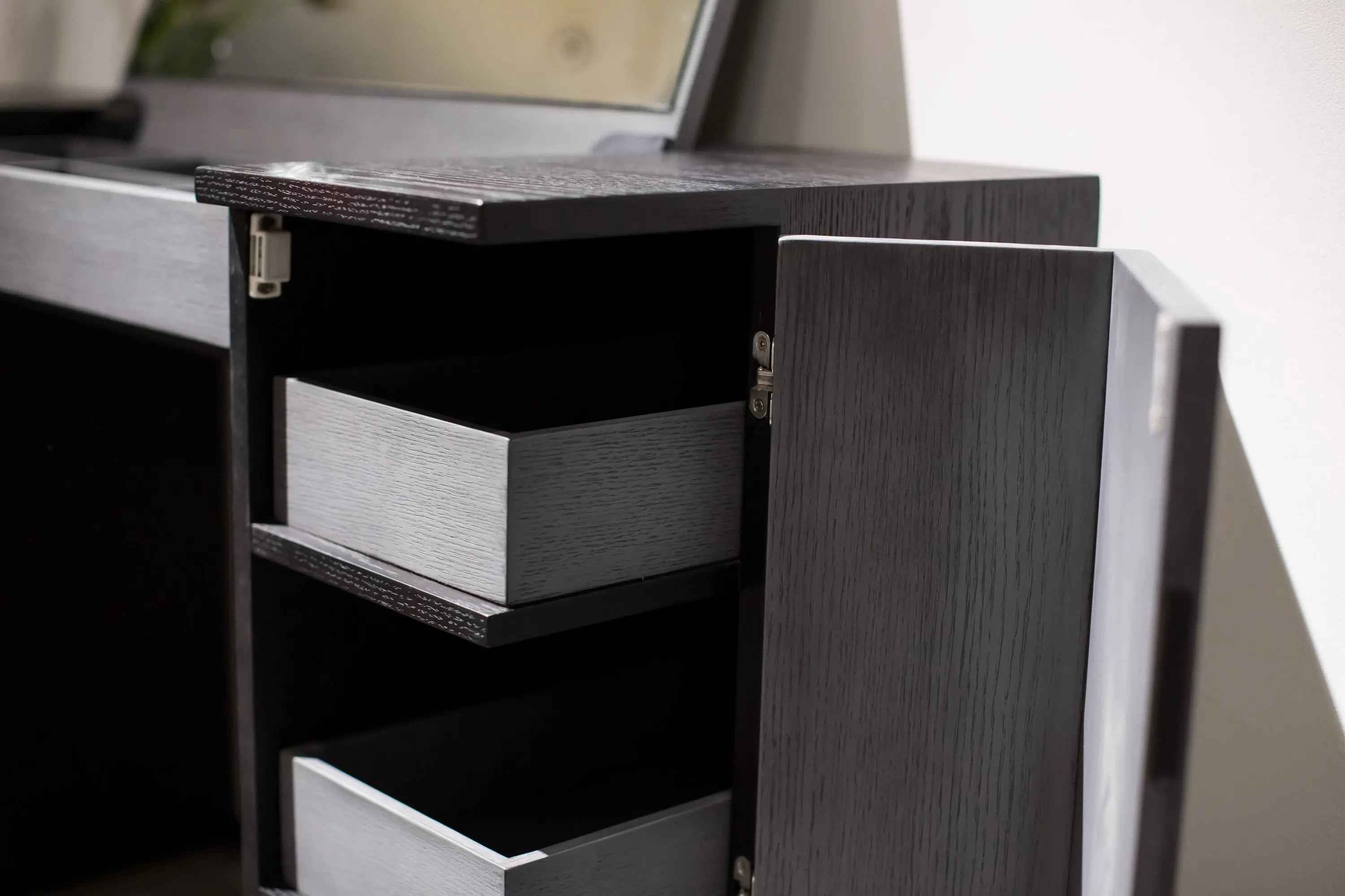 Coiffeuse moderne et élégante pour votre chambre à coucher