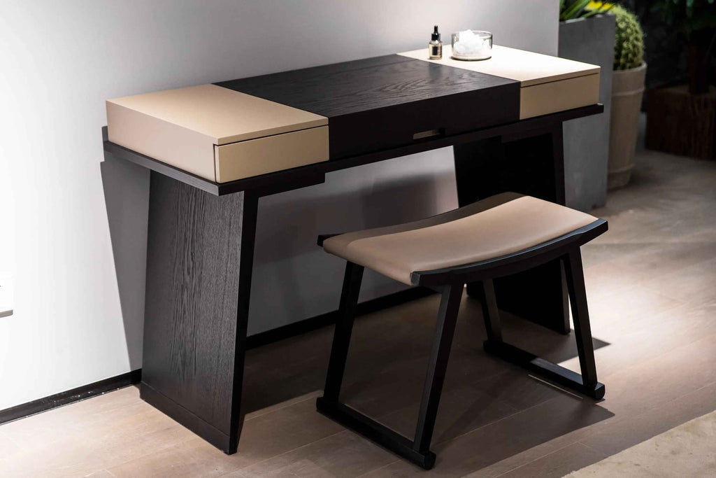 Coiffeuse Élégante et Fonctionnelle pour Chambre Moderne