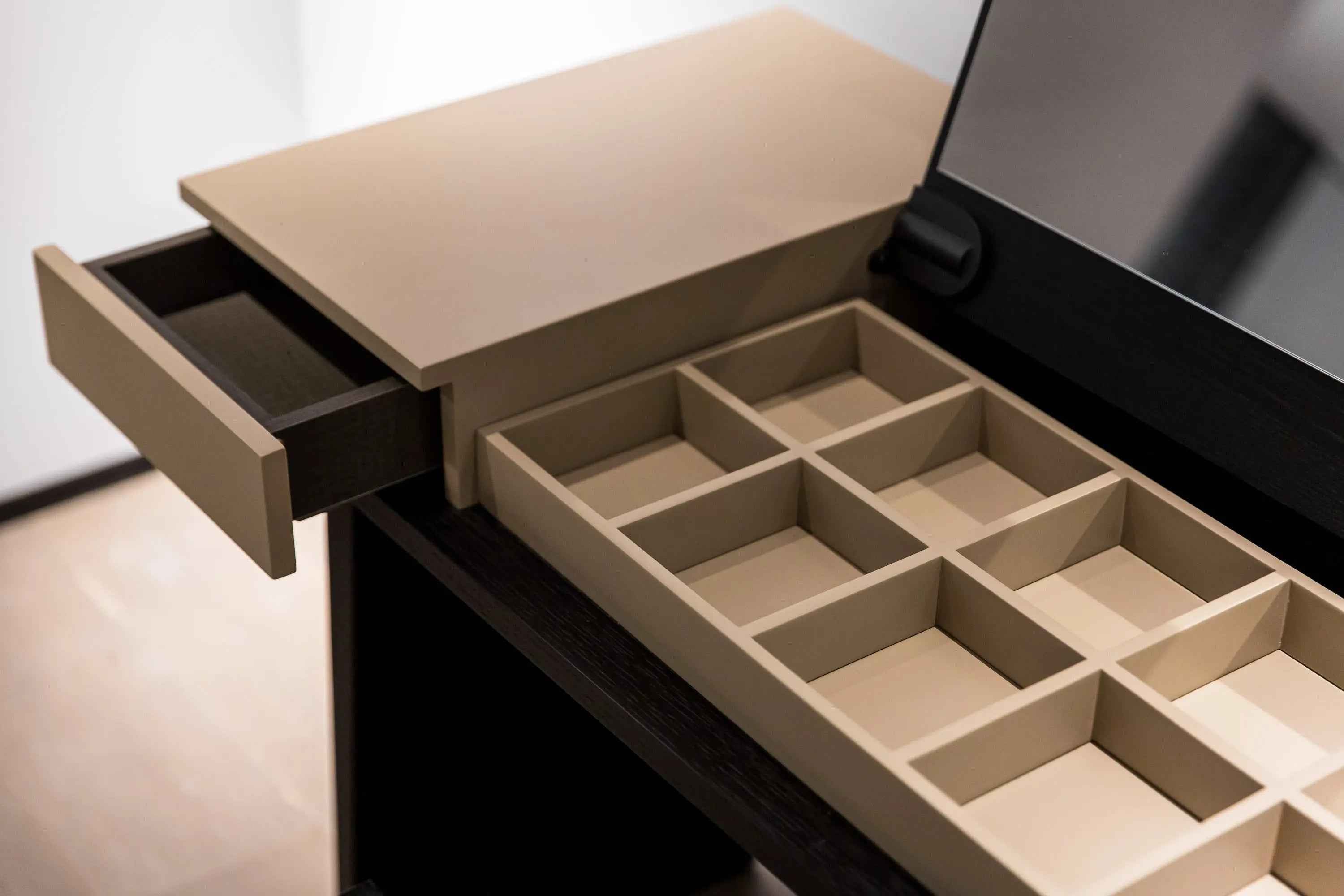 Coiffeuse Élégante et Fonctionnelle pour Chambre Moderne