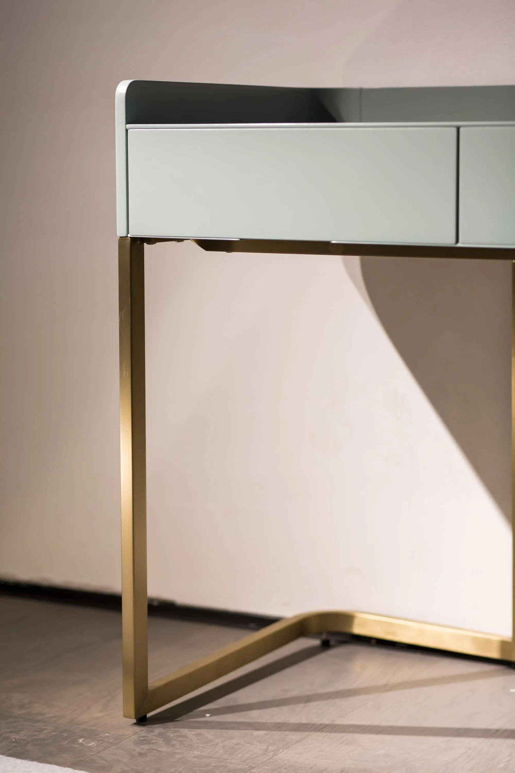 Coiffeuse minimaliste italienne HM-2017-1