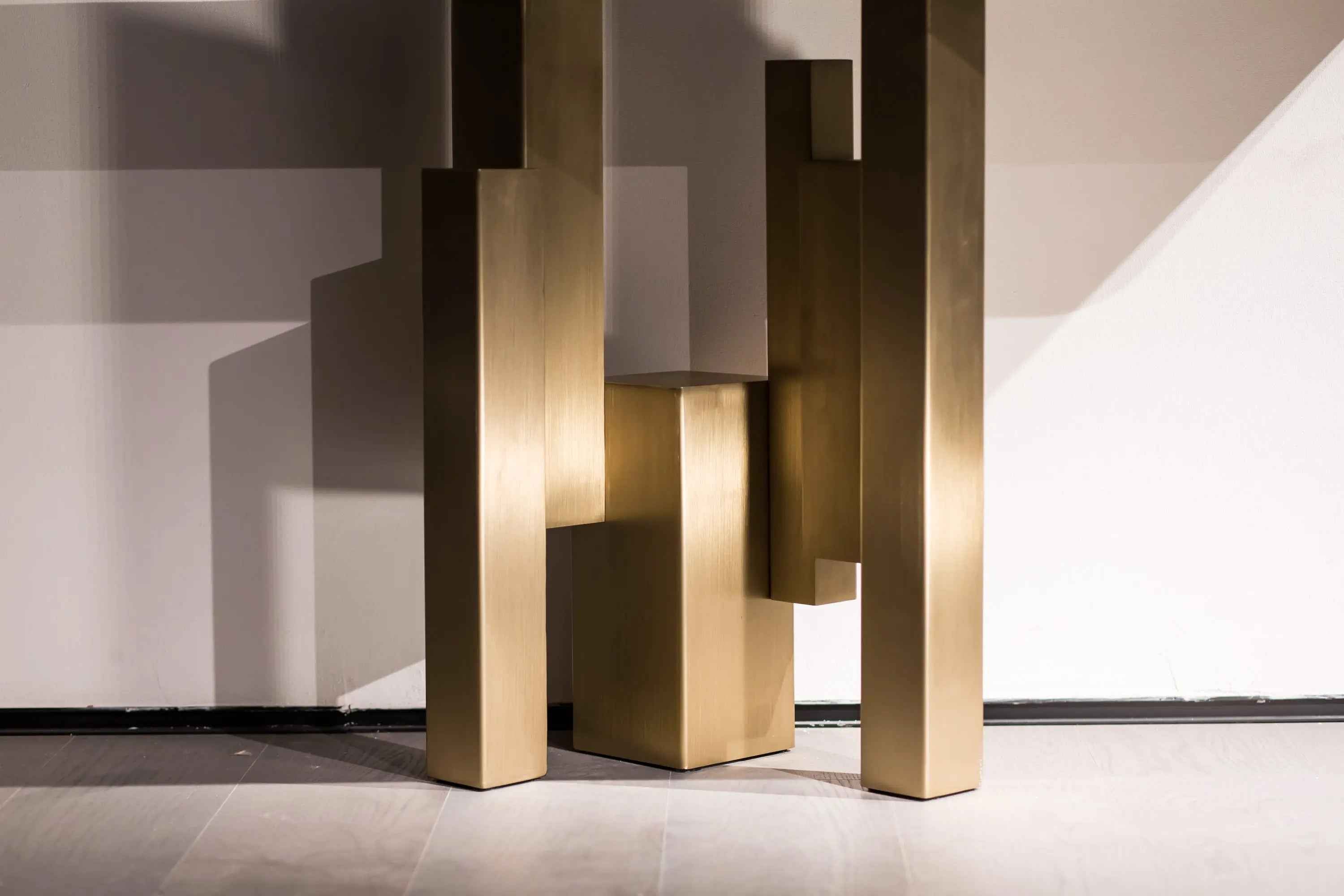 Table console d'entrée en marbre de luxe léger au design moderne