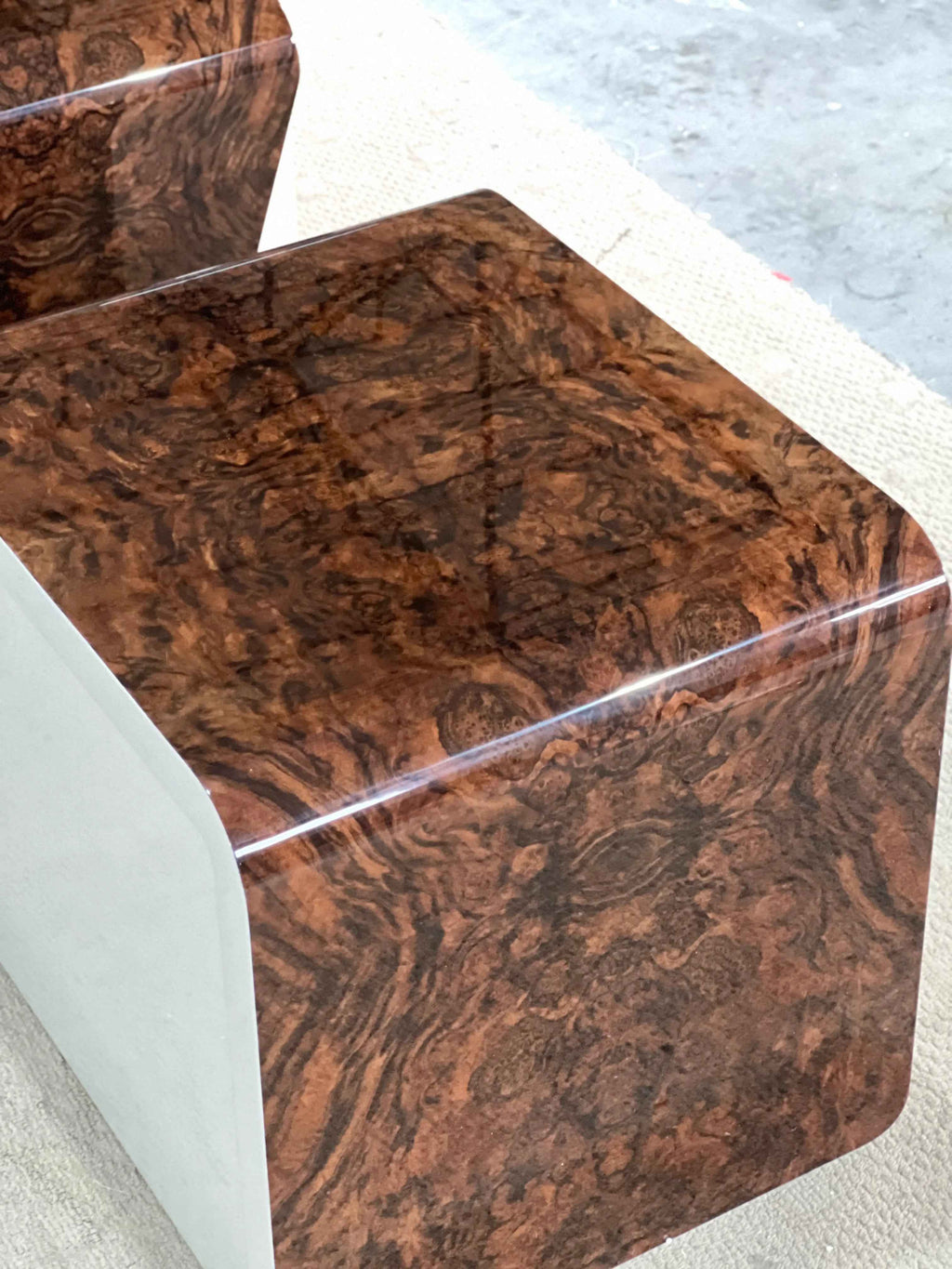 Table de chevet moderne avec tiroir pour chambre à coucher