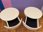 Table de chevet grise élégante pour chambres modernes
