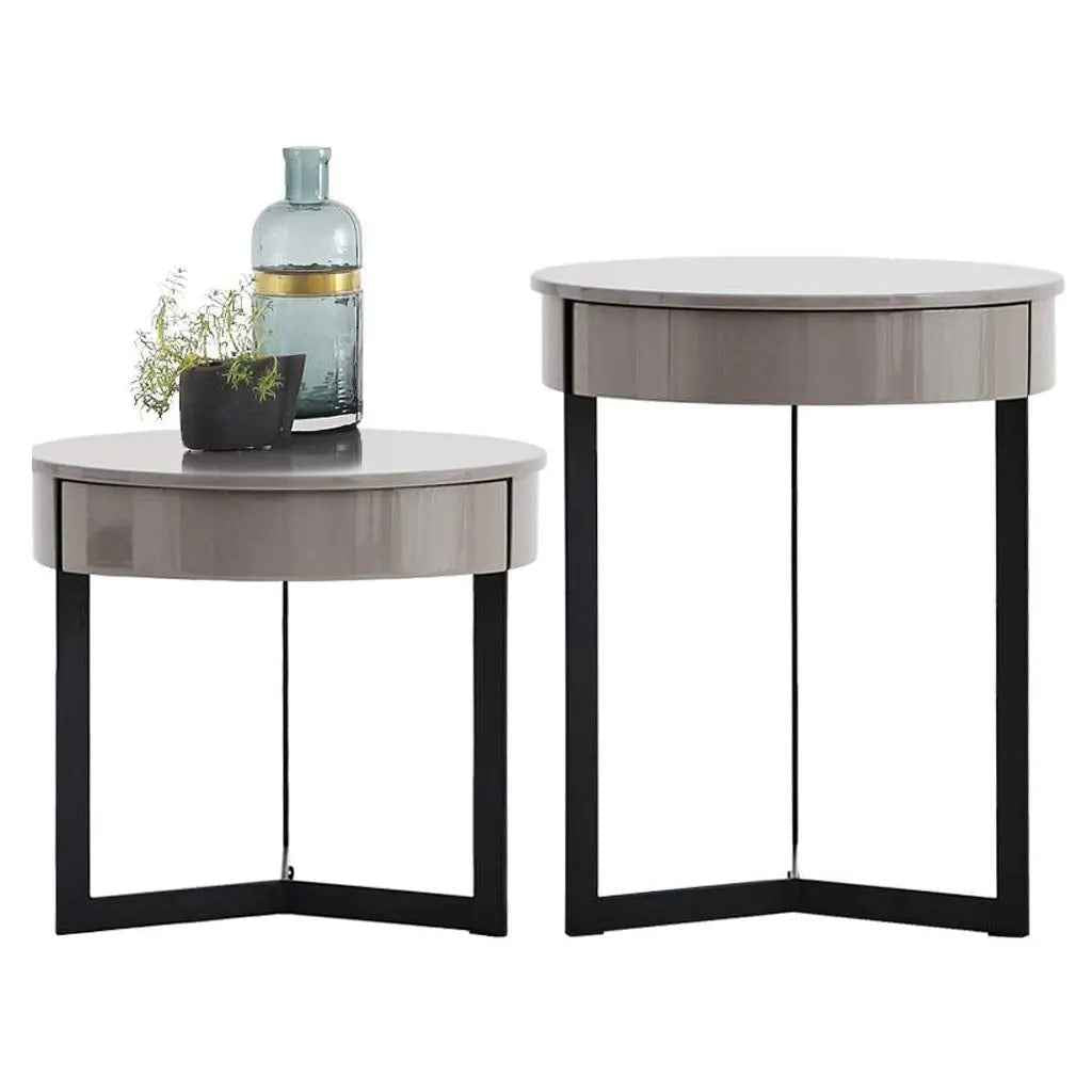 Table de chevet grise élégante pour chambres modernes