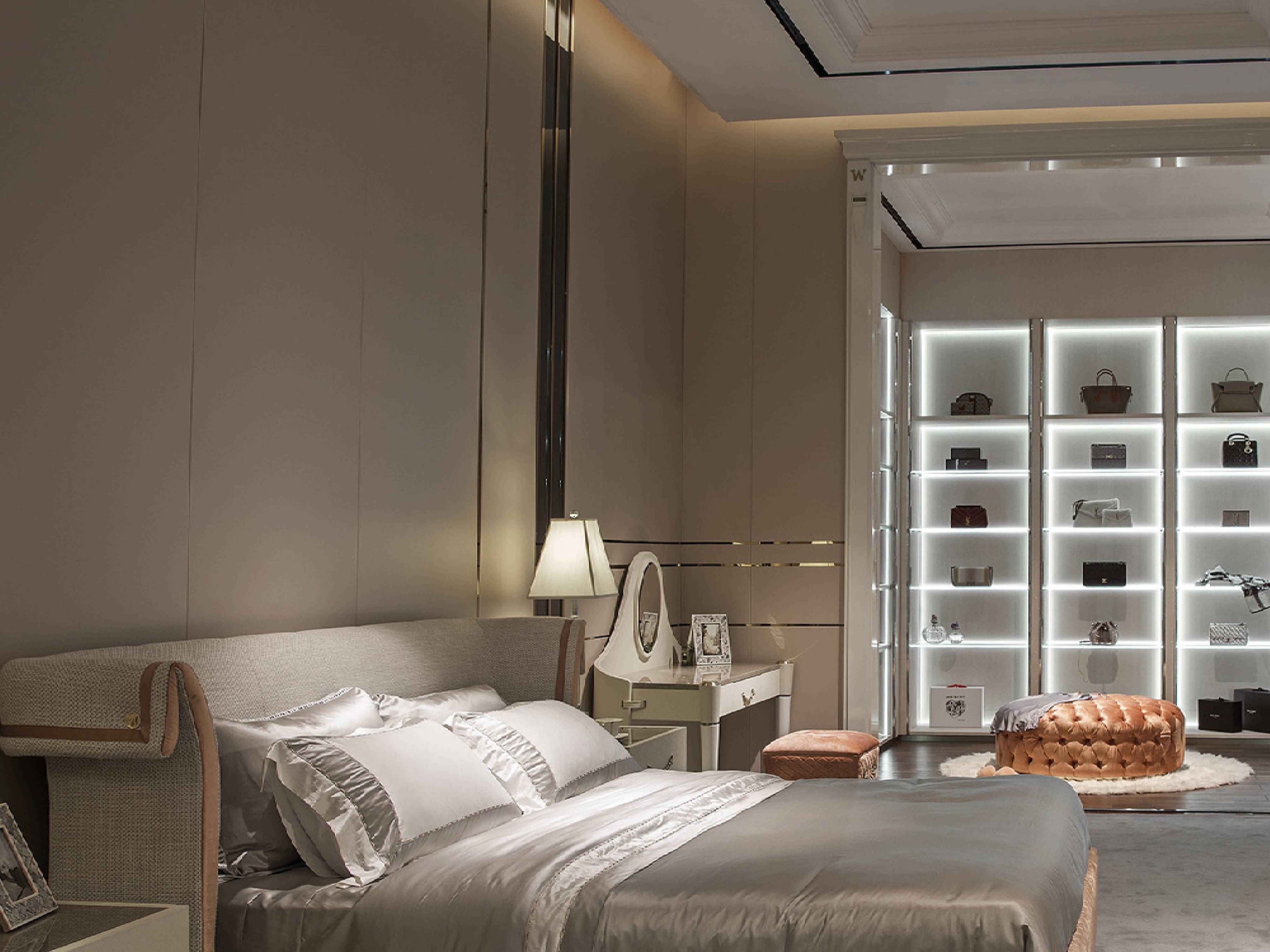 Coiffeuse en cuir blanc avec miroir pour chambres élégantes