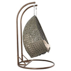 LeisureMod Fauteuil suspendu œuf 2 places avec support - Balançoire / hamac de patio en rotin osier pour extérieur/intérieur avec coussins