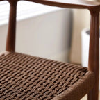 Chaise de salle à manger scandinave incurvée en bois tressé avec accoudoirs